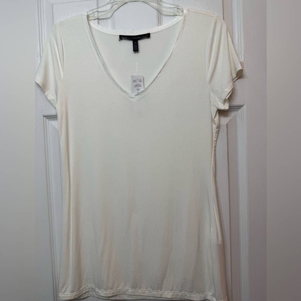 White House Black Market White Short Sleeve Tee